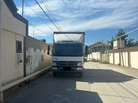 Mercedes Atego 818