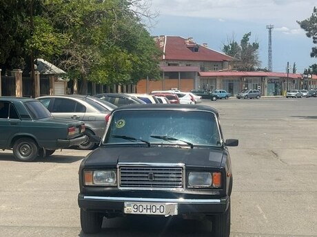 LADA (VAZ) 2107