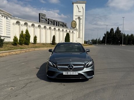 Mercedes E 300