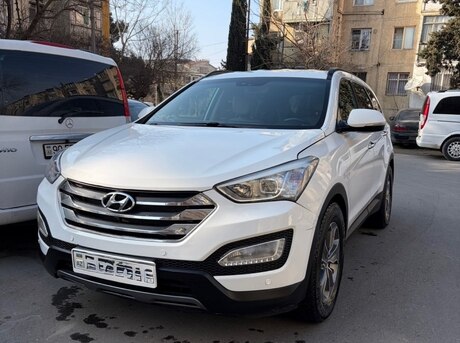 Hyundai Grand Santa Fe