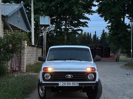 LADA (VAZ) Niva