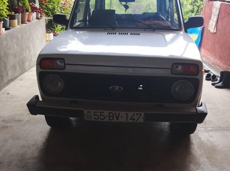 LADA (VAZ) Niva