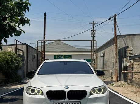 BMW 528