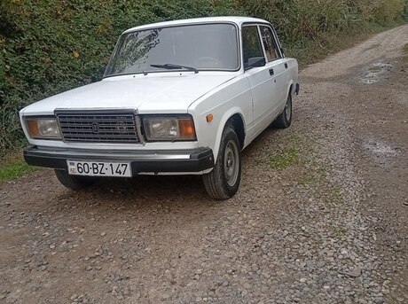 LADA (VAZ) 2107