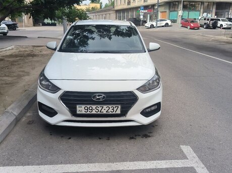 Hyundai Accent