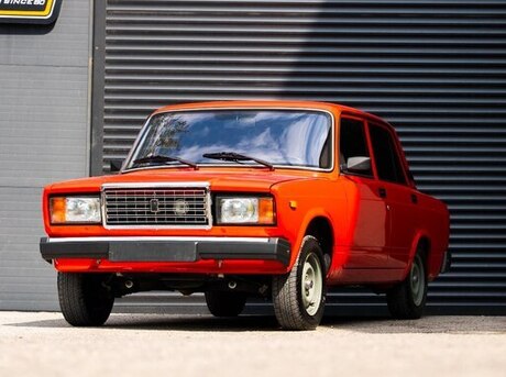 LADA (VAZ) 2107