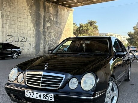 Mercedes E 240
