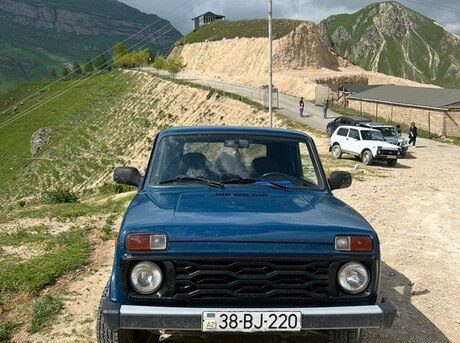 LADA (VAZ) Niva