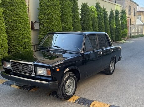 LADA (VAZ) 2107