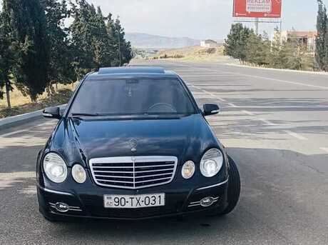 Mercedes E 270