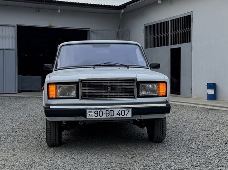 LADA (VAZ) 2107