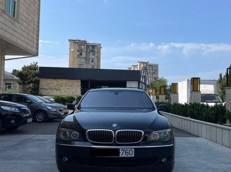 BMW 740