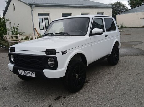 LADA (VAZ) Niva