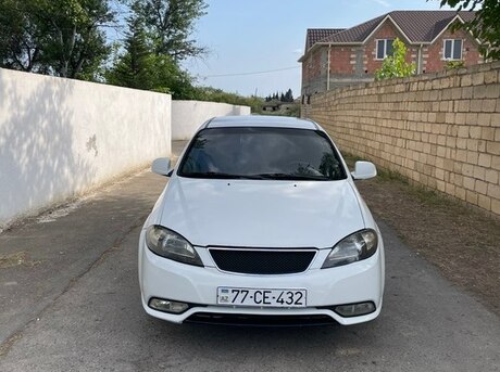 Daewoo Gentra