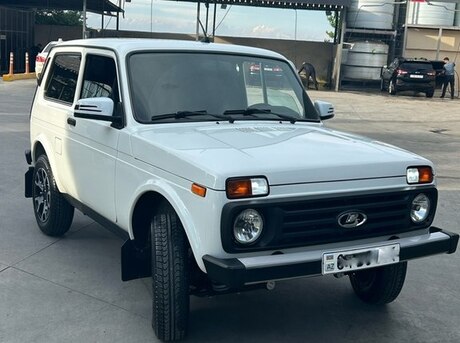 LADA (VAZ) Niva