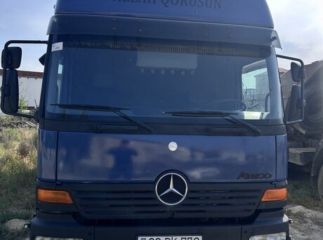 Mercedes Atego 1323