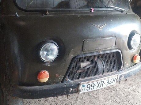 UAZ 3303