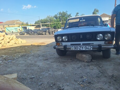 LADA (VAZ) 2106