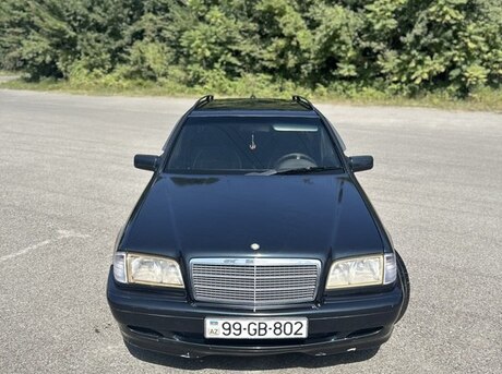 Mercedes C 220