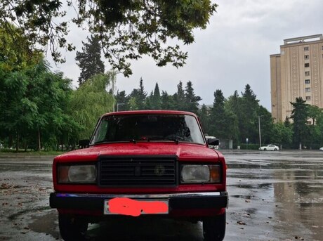LADA (VAZ) 2107