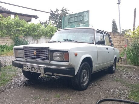 LADA (VAZ) 2107