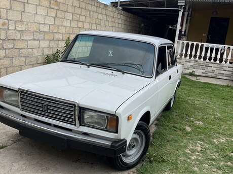 LADA (VAZ) 2107
