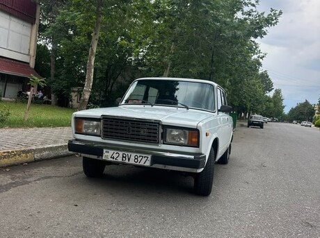 LADA (VAZ) 2107