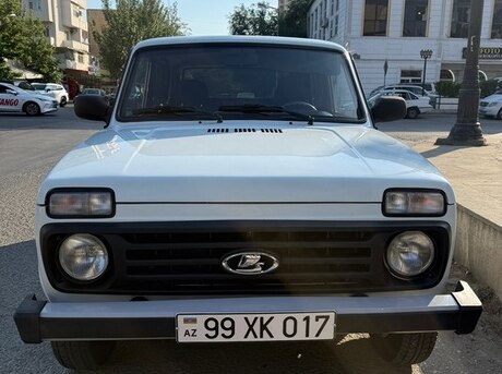 LADA (VAZ) Niva