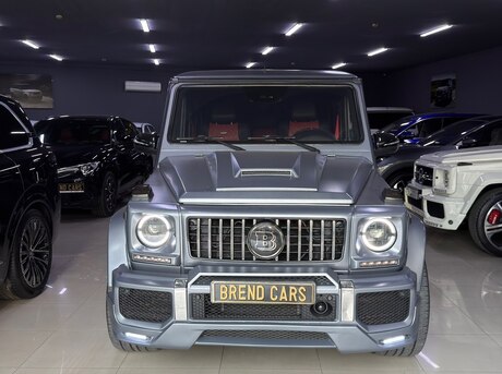 Mercedes G 500