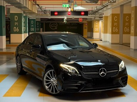Mercedes E 300