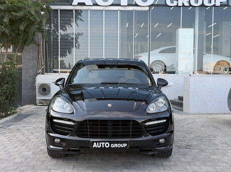 Porsche Cayenne Turbo S