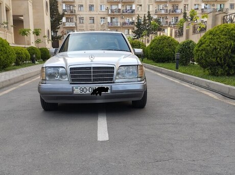 Mercedes 300 D