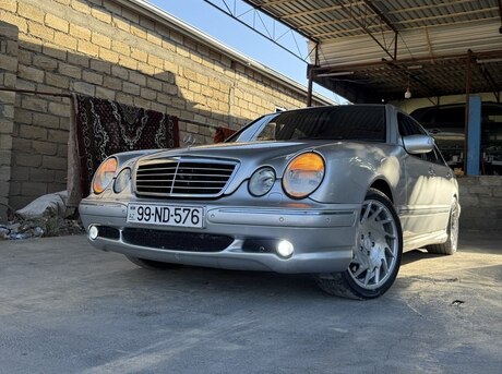Mercedes E 430