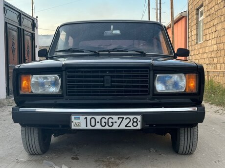 LADA (VAZ) 2107