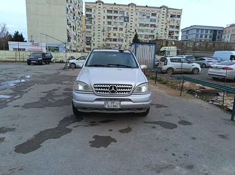 Mercedes ML 320