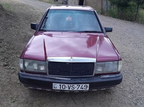 Mercedes 190
