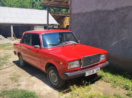 LADA (VAZ) 2107