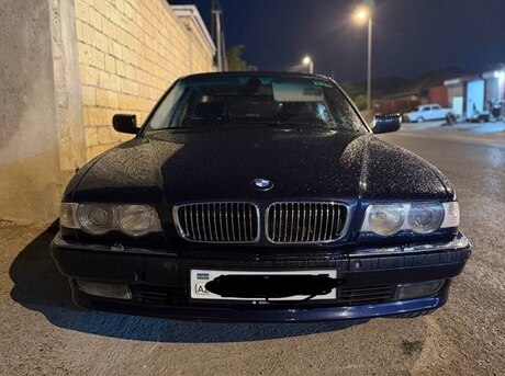 BMW 735