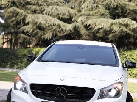 Mercedes CLA 250