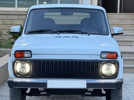 LADA (VAZ) Niva