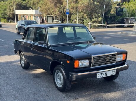 LADA (VAZ) 2107