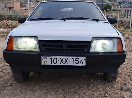 LADA (VAZ) 2108