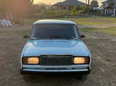 LADA (VAZ) 2107