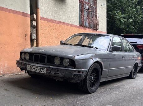 BMW 520