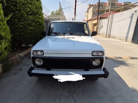 LADA (VAZ) Niva