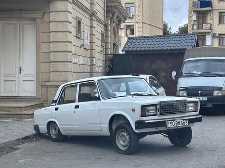 LADA (VAZ) 2107