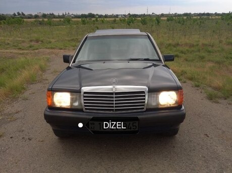 Mercedes 190