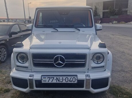 Mercedes G 270