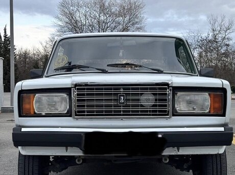 LADA (VAZ) 2107