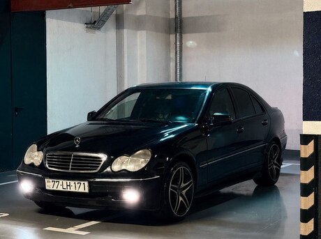 Mercedes C 240